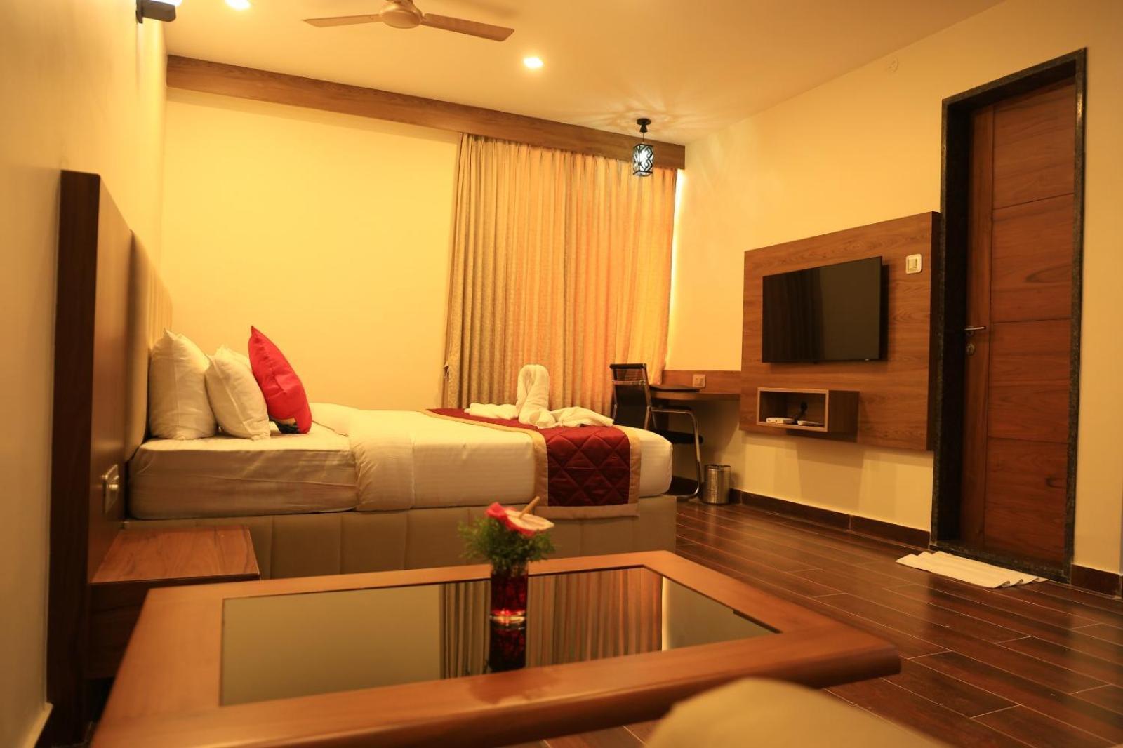 Hotel Anand Grand Hosūr Extérieur photo